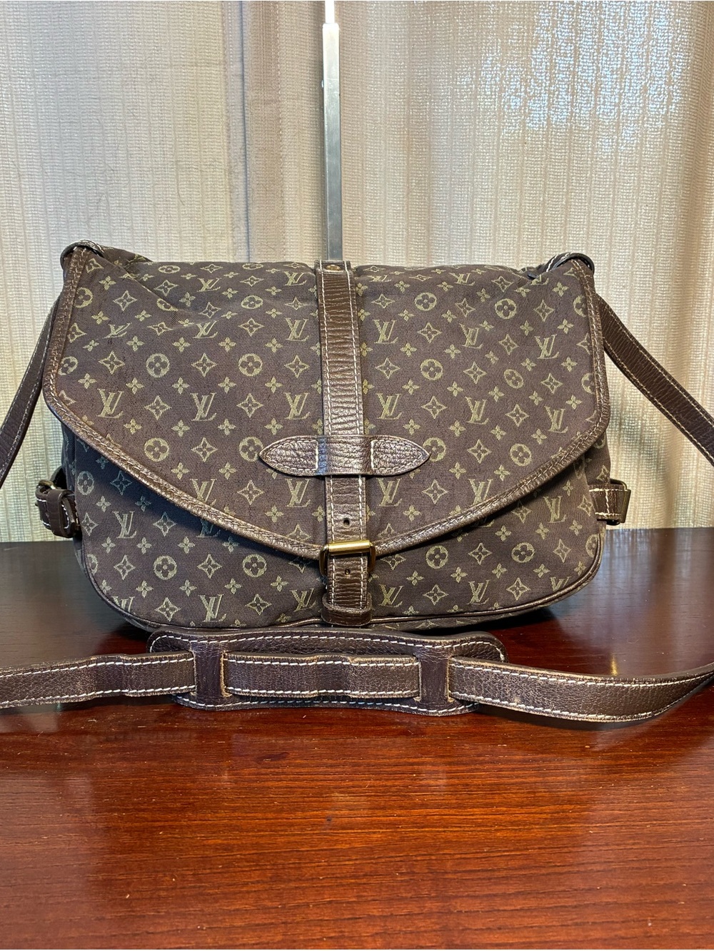 Louis Vuitton Monogram Canvas Saumur Crossbody
